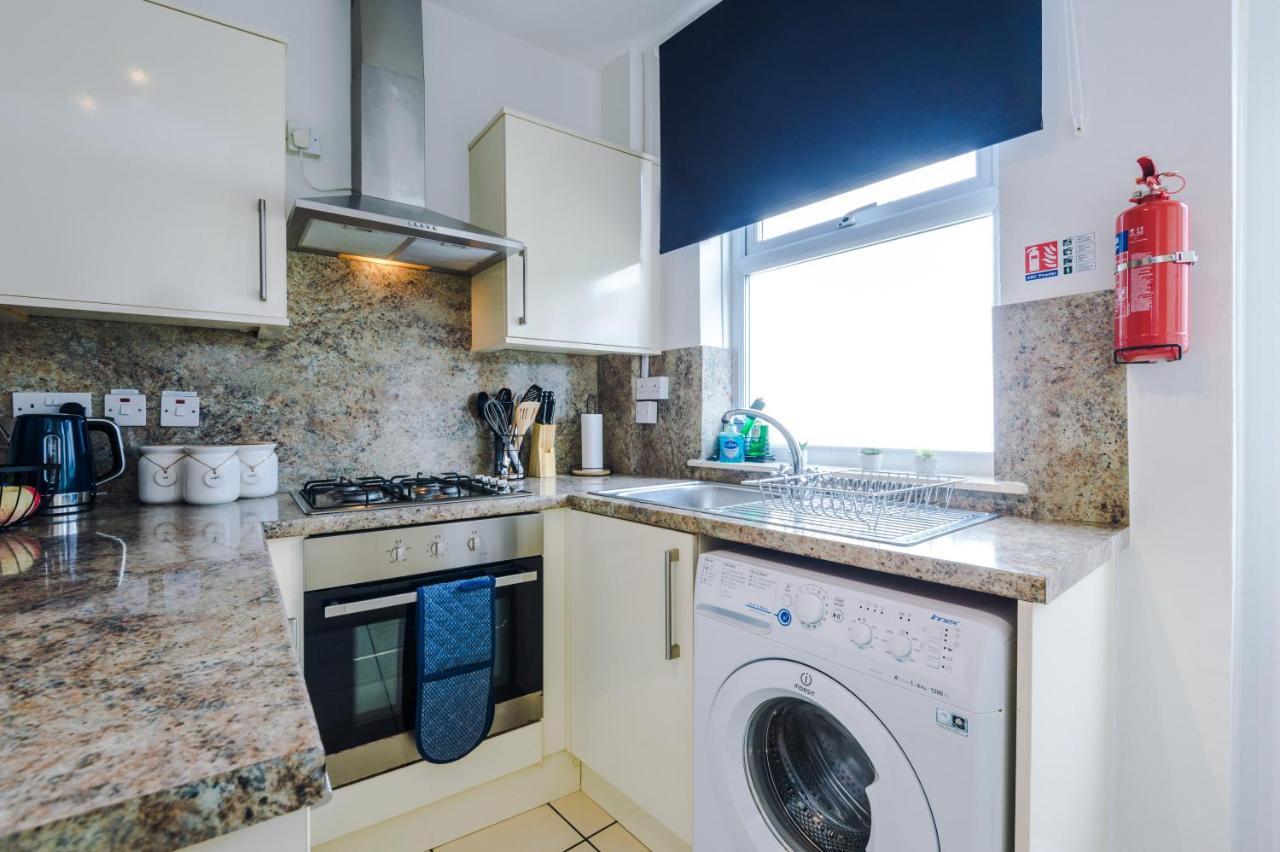 Bright 2-Bed Cottage In Chester By 53 Degrees Property, Ideal For Couples & Small Groups, City Centre - Sleeps 6 エクステリア 写真