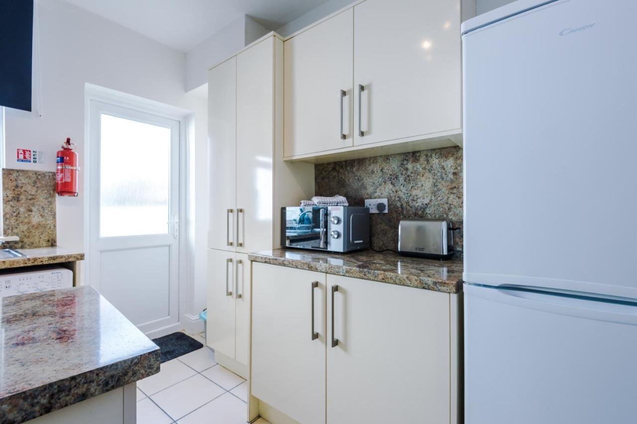 Bright 2-Bed Cottage In Chester By 53 Degrees Property, Ideal For Couples & Small Groups, City Centre - Sleeps 6 エクステリア 写真